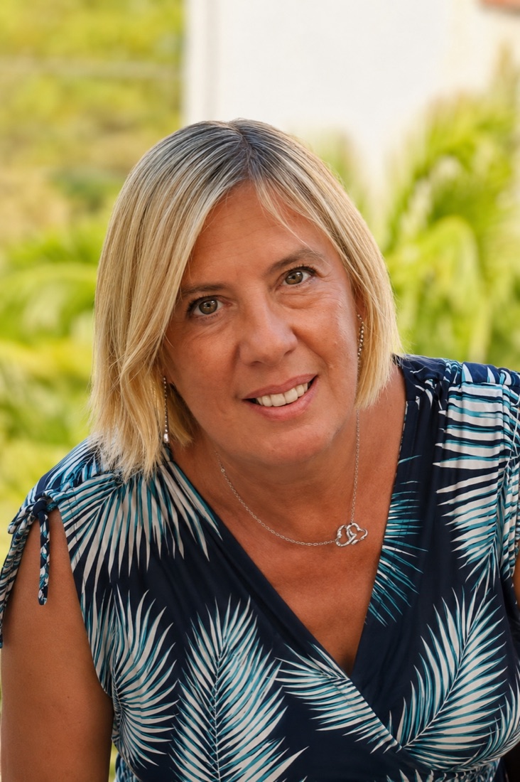 Portrait de Corinne de Venantis, autrice de La seconde chance.